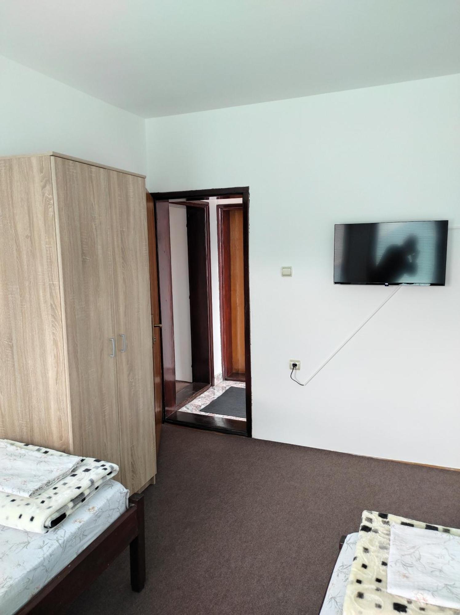 Mico Np Guest House โนวีปาซาร์ ภายนอก รูปภาพ