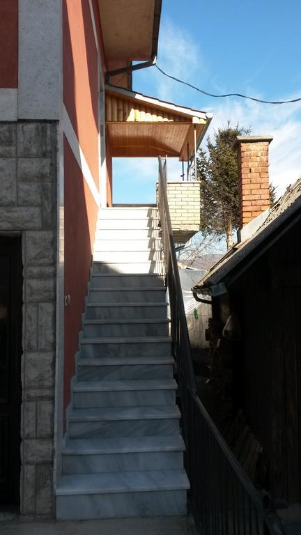 Mico Np Guest House โนวีปาซาร์ ภายนอก รูปภาพ