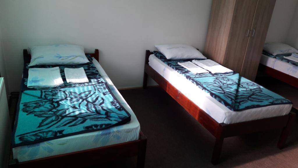 Mico Np Guest House โนวีปาซาร์ ภายนอก รูปภาพ
